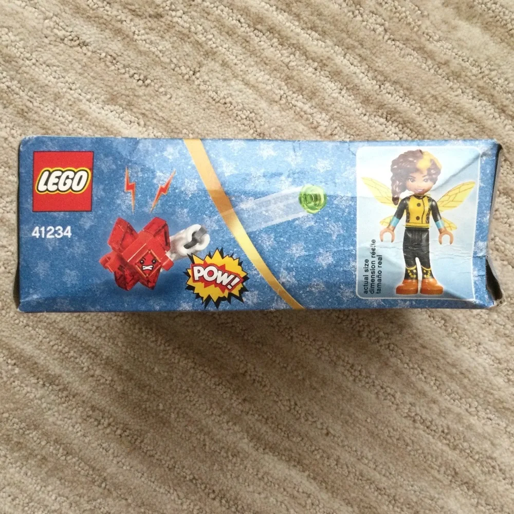 NIB LEGO DC Super Hero Girls Bumblebee Helicopter 41234 Building Set Sealed